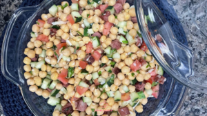 Leia mais sobre o artigo Como Fazer Salada de Grão-de-Bico
