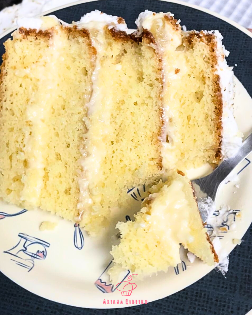 Receita de Bolo de Abacaxi - Ariana Ribeiro - arianaribeiros.com.br